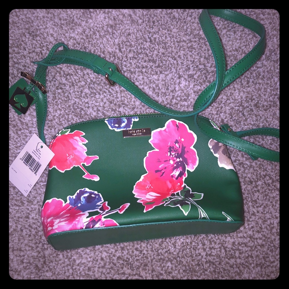 NWT Kate spade purse